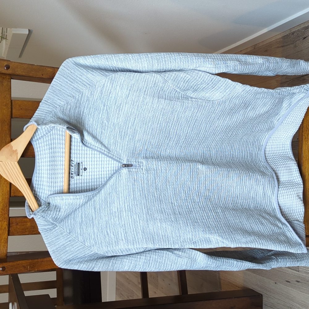 Grey Nike run pull over